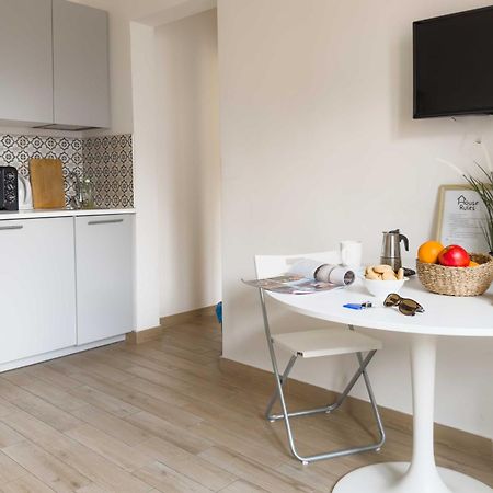 Central Station Apartment - Zeno 02 Рим Екстериор снимка
