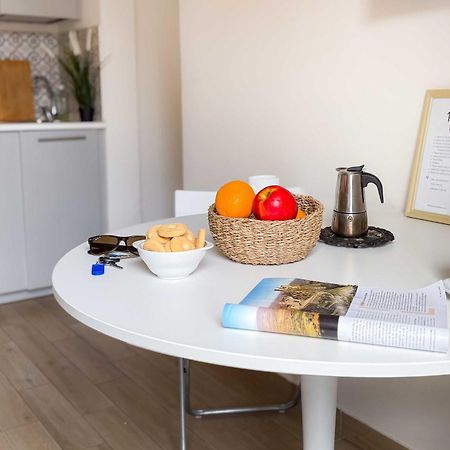 Central Station Apartment - Zeno 02 Рим Екстериор снимка